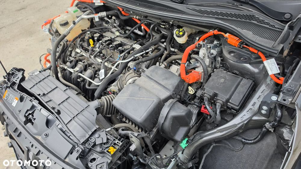 Ford Kuga 2.5 Duratec PHEV TITANIUM - 37
