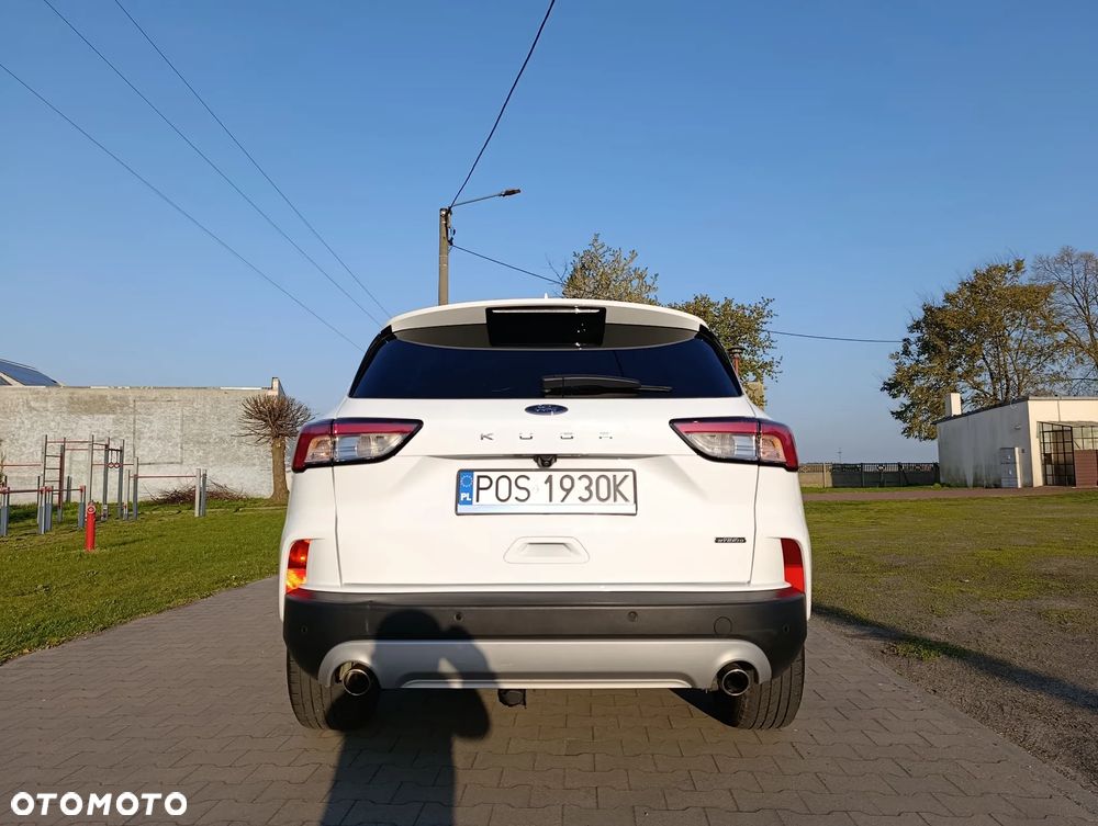 Ford Kuga - 12