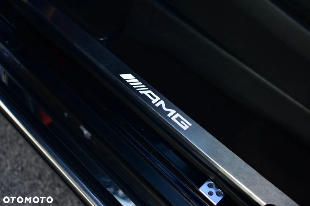 Mercedes-Benz Klasa G 63 AMG AMG SPEEDSHIFT 7G-TRONIC - 11