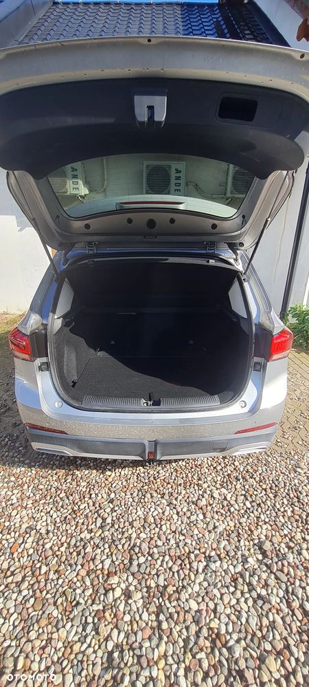 MG ZS - 10