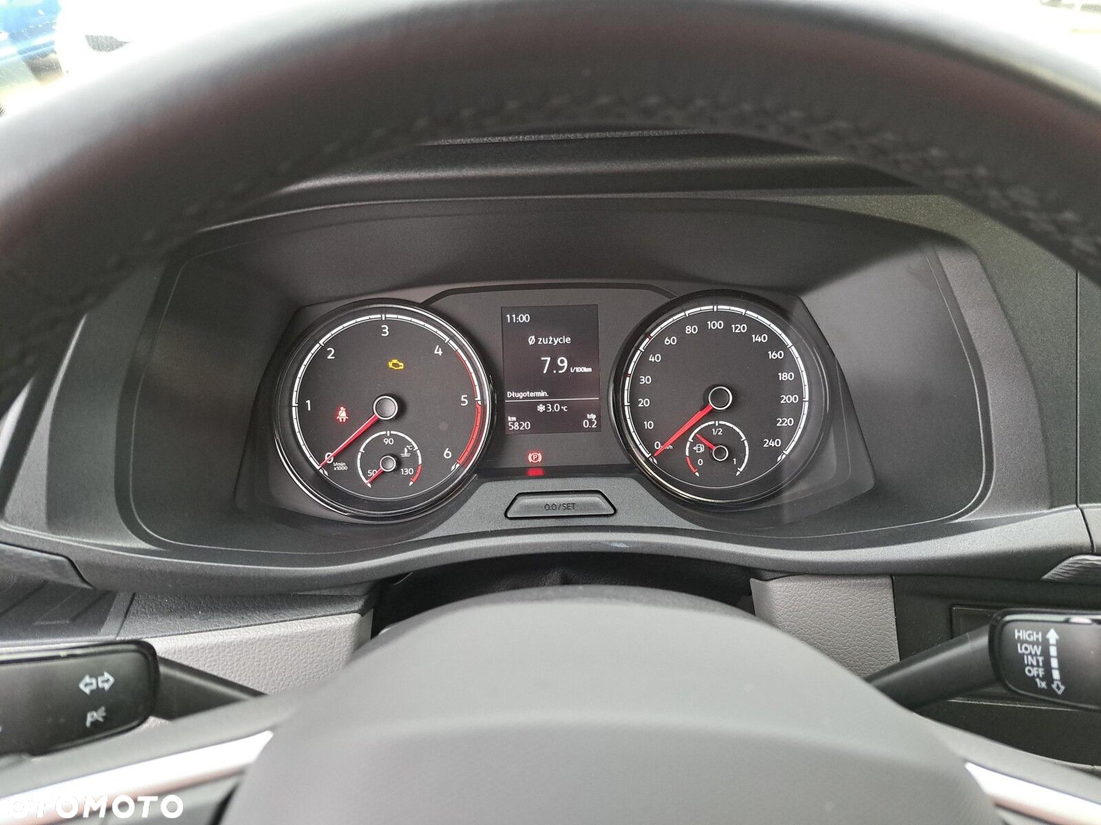 Volkswagen Transporter - 21