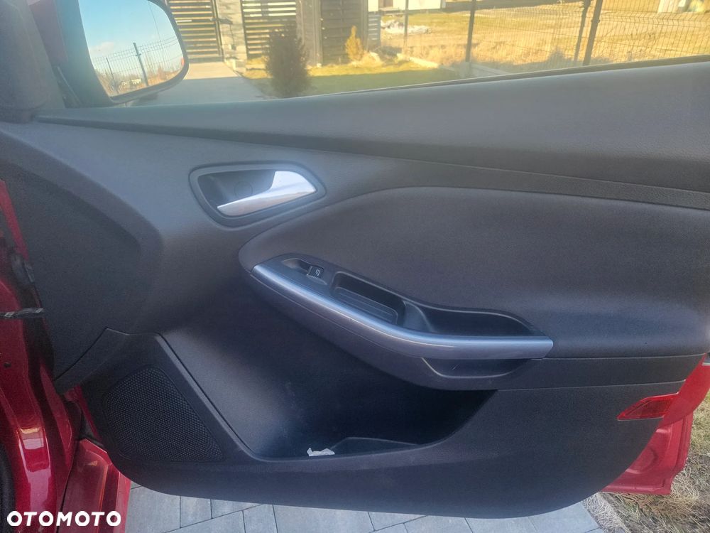 Ford Focus 1.6 EcoBoost Start-Stopp-System Titanium - 25