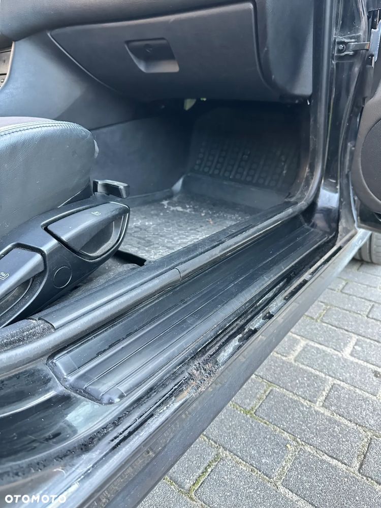 BMW Seria 3 318i Touring - 30