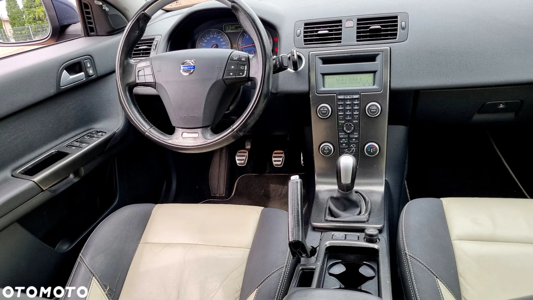 Volvo S40 D4 R-Design - 15