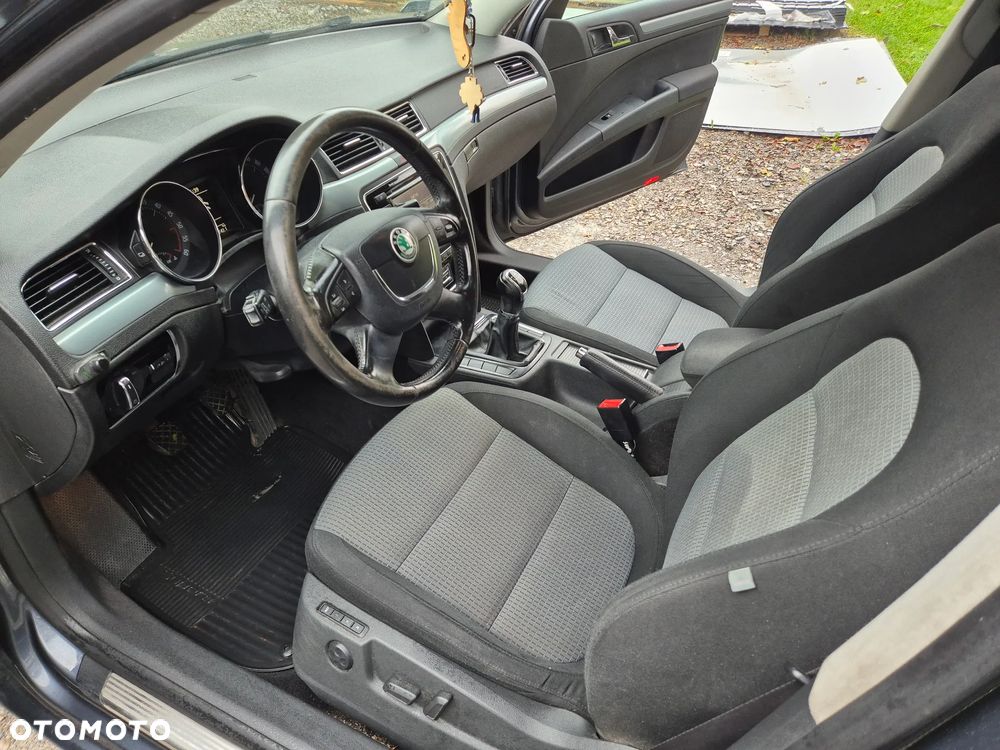 Skoda Superb 1.9 TDI Comfort - 8