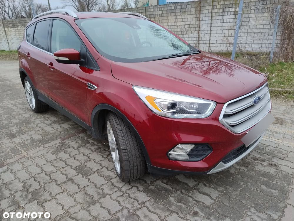 Ford Escape 2.0 EcoBoost AWD Titanium - 10