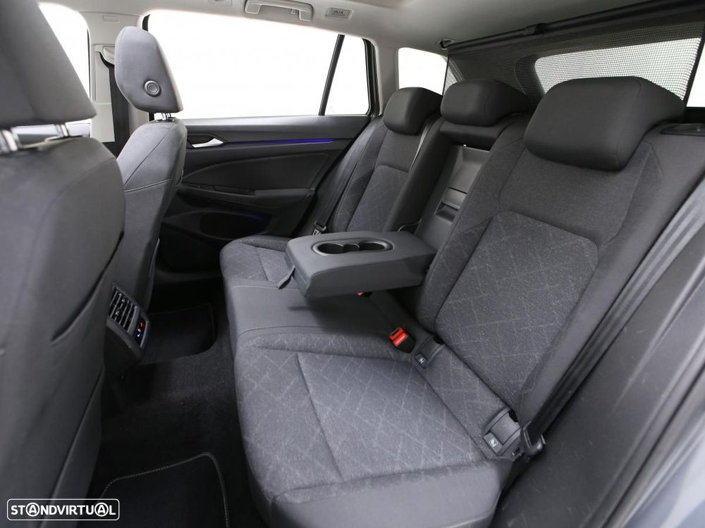 VW Golf Variant 2.0 TDi SCR DSG Active - 10