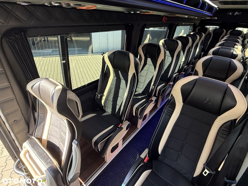 Mercedes-Benz Sprinter 517 Tourist Line - 17