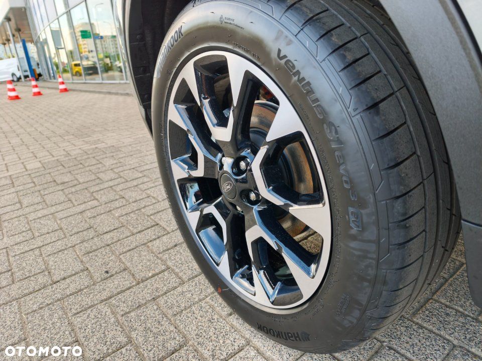 Ford Kuga - 19