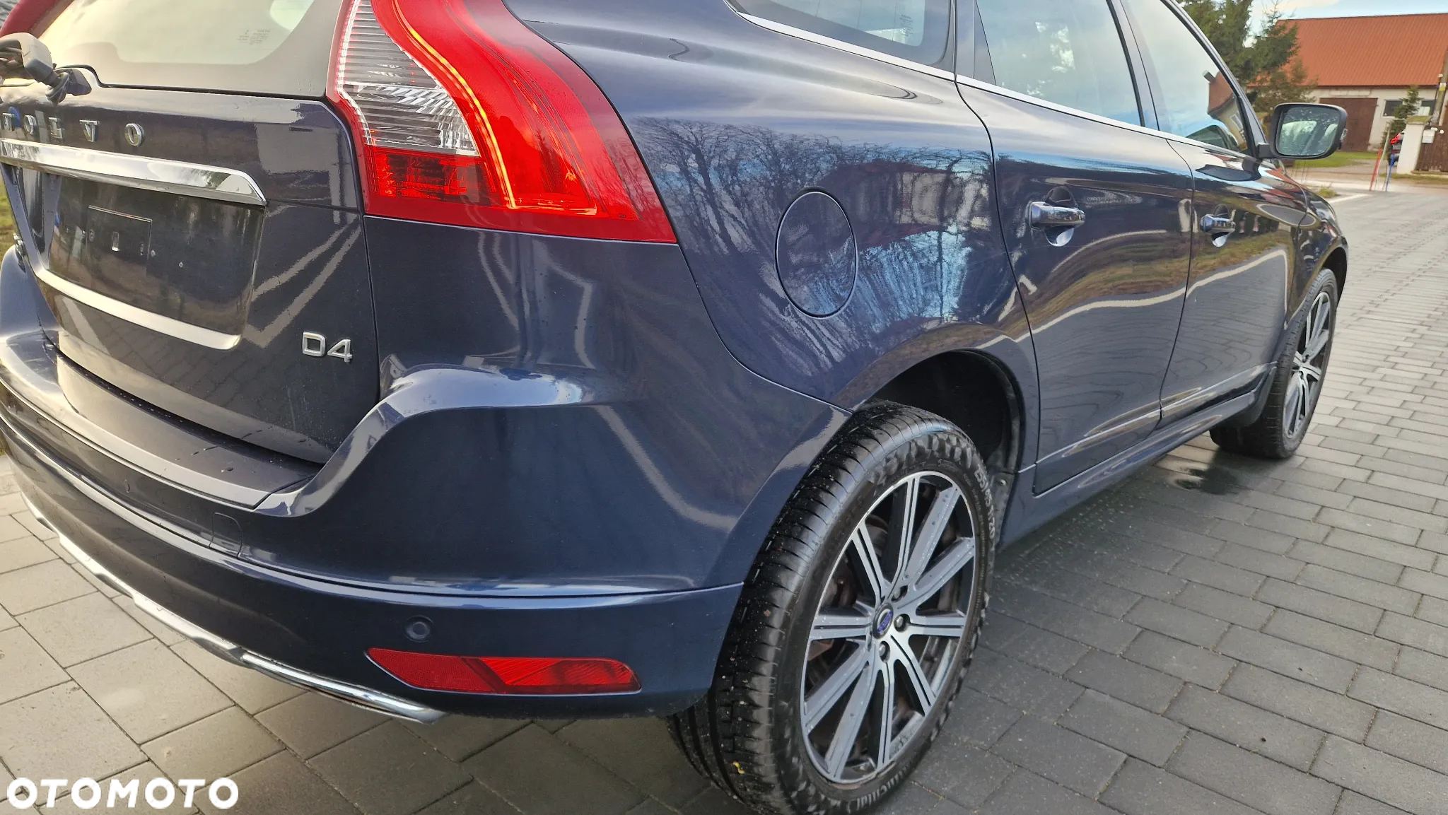 Volvo XC 60 D4 Geartronic Momentum - 11