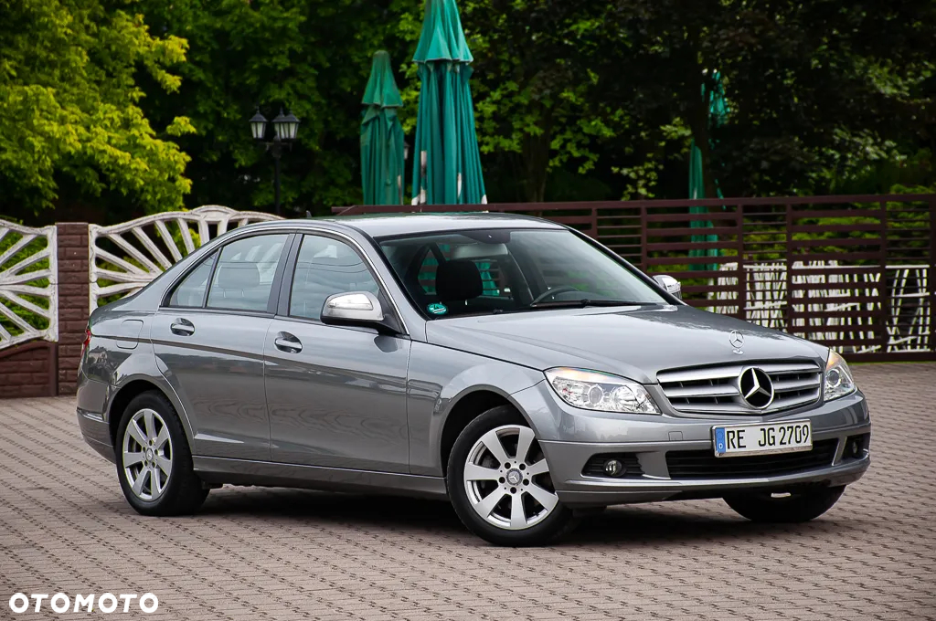 Mercedes-Benz Klasa C 180 Kompressor Avantgarde - 24