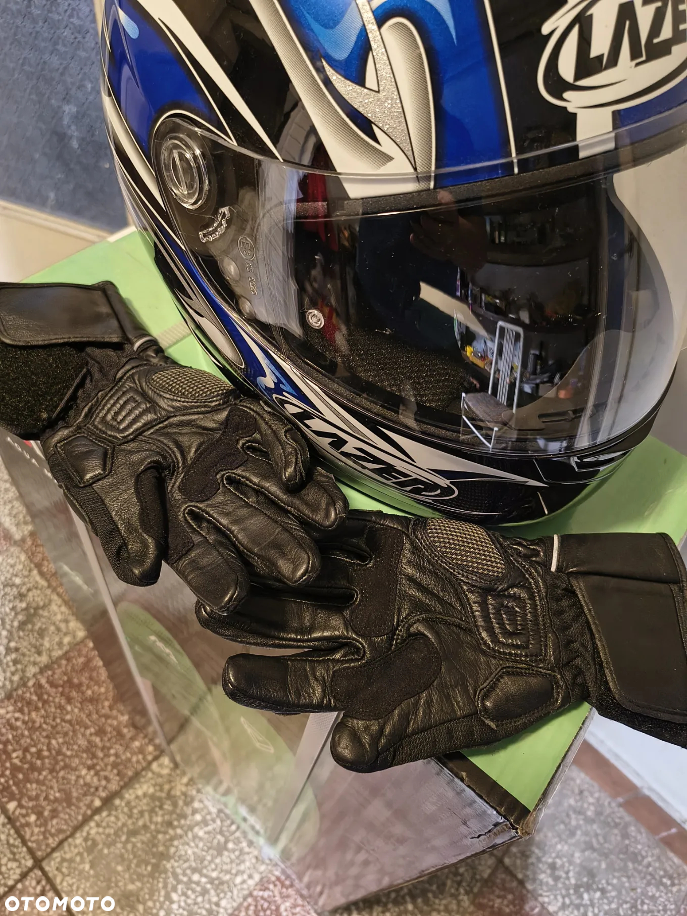 Nowy kask , rękawice i pas rozm.S - 6