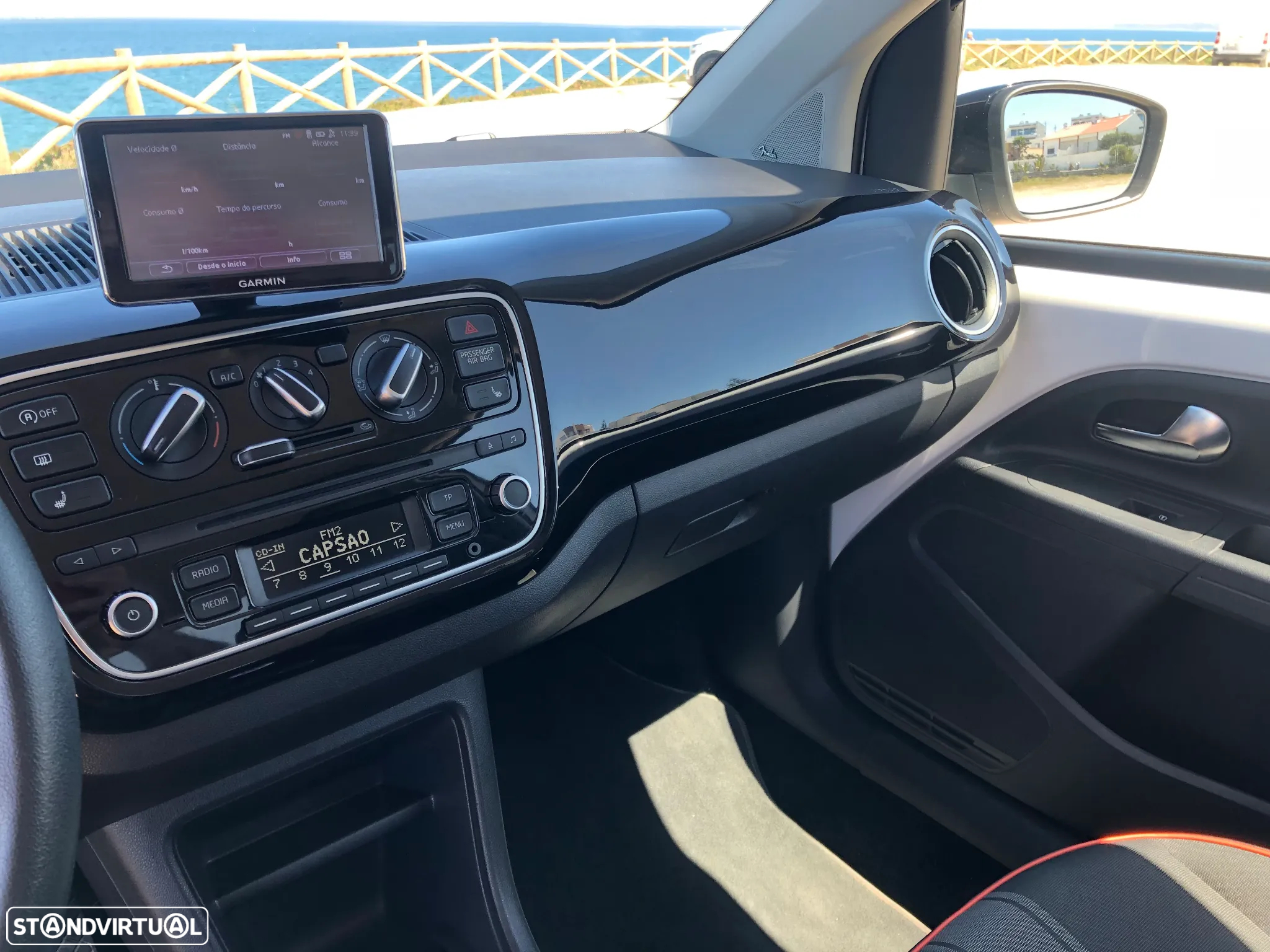 VW Up! 1.0 BlueMotion Groove - 15