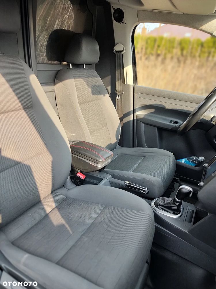 Volkswagen CADDY - 14