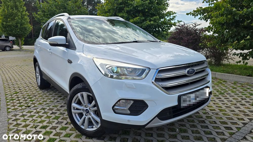 Ford Kuga 2.0 TDCi 2x4 Titanium - 1