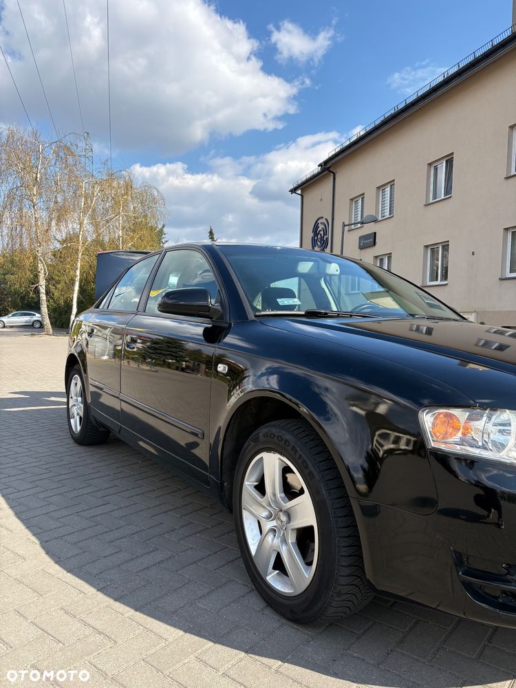Audi A4 Limousine 2.0 TDI - 15