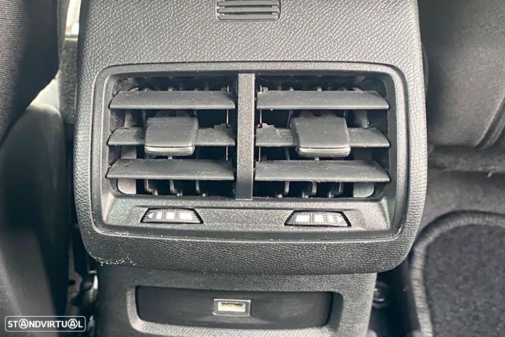 Citroën C4 1.2 PureTech Plus EAT8 - 17