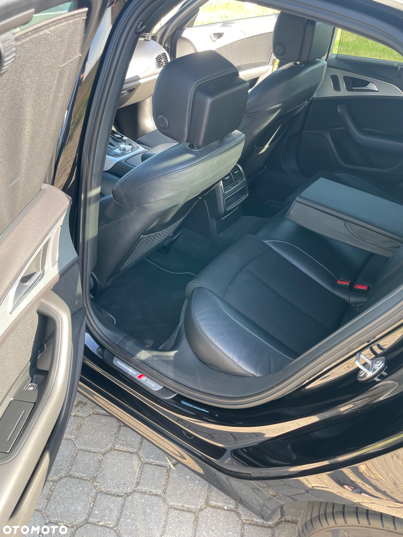 Audi A6 - 6