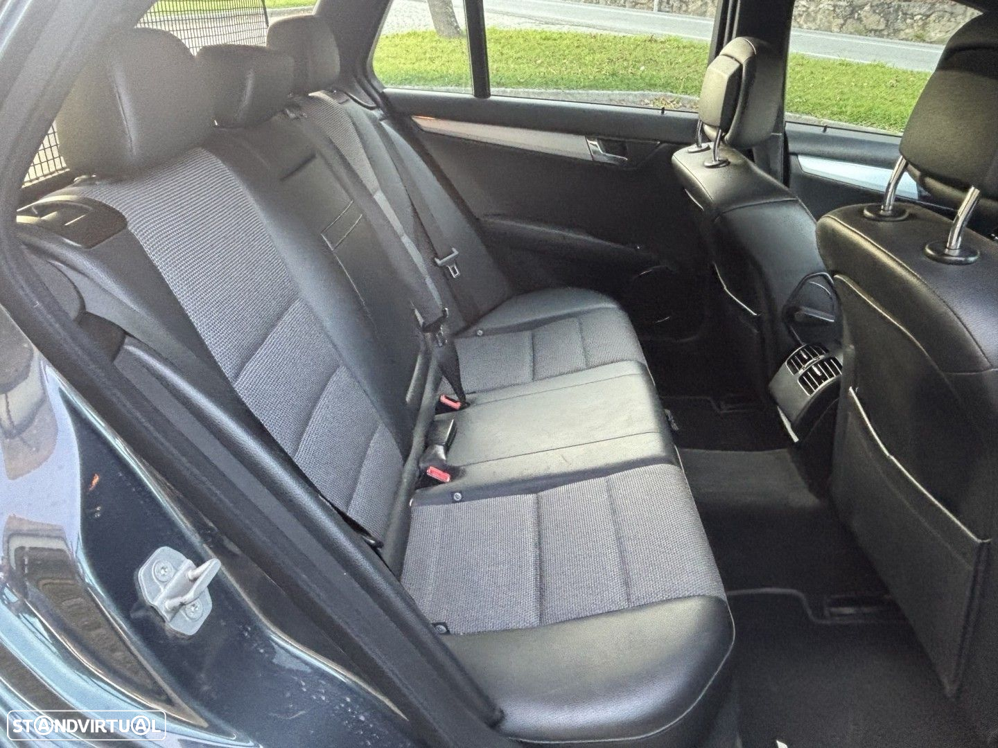 Mercedes-Benz C 220 - 15