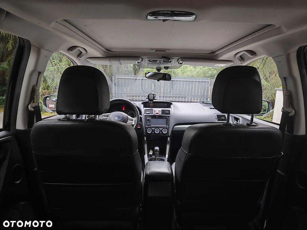 Subaru Forester 2.0XT Platinum Lineartronic - 9