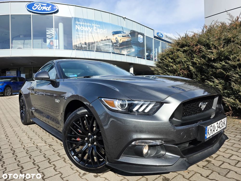 Ford Mustang - 2