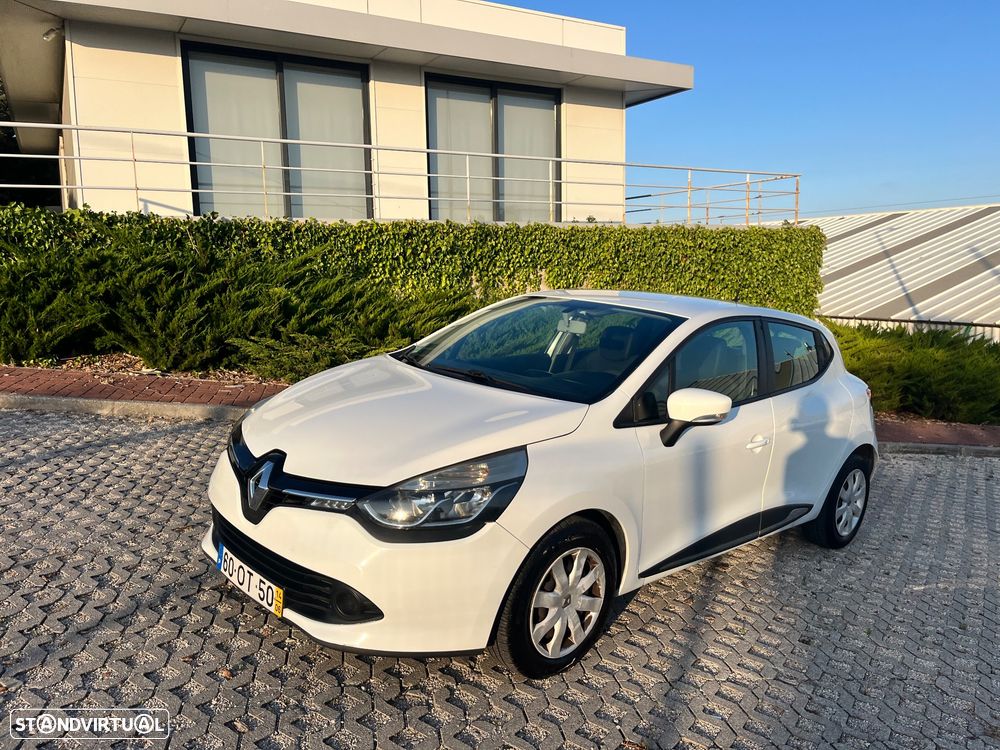 Renault Clio - 2