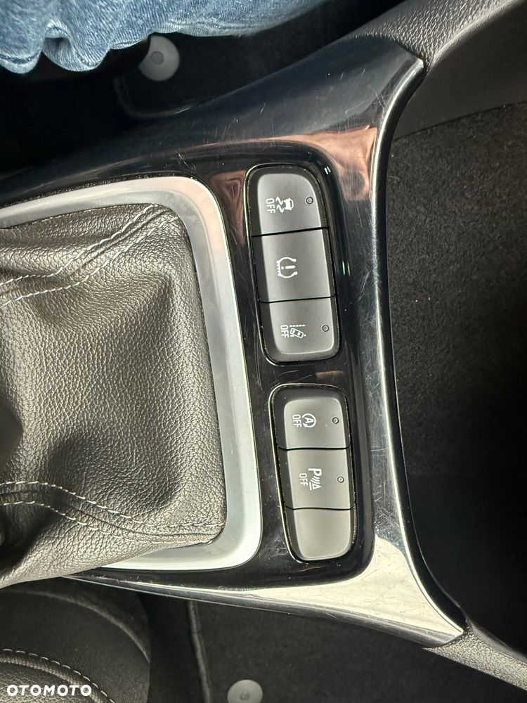 Opel Crossland 1.2 T GS Line - 28