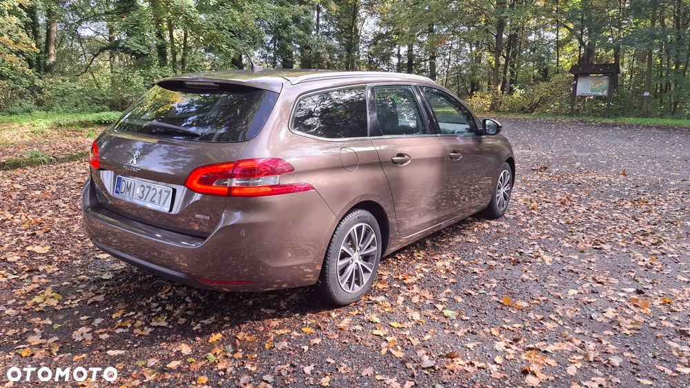 Peugeot 308 SW e-HDi FAP 115 Stop&Start Allure - 10