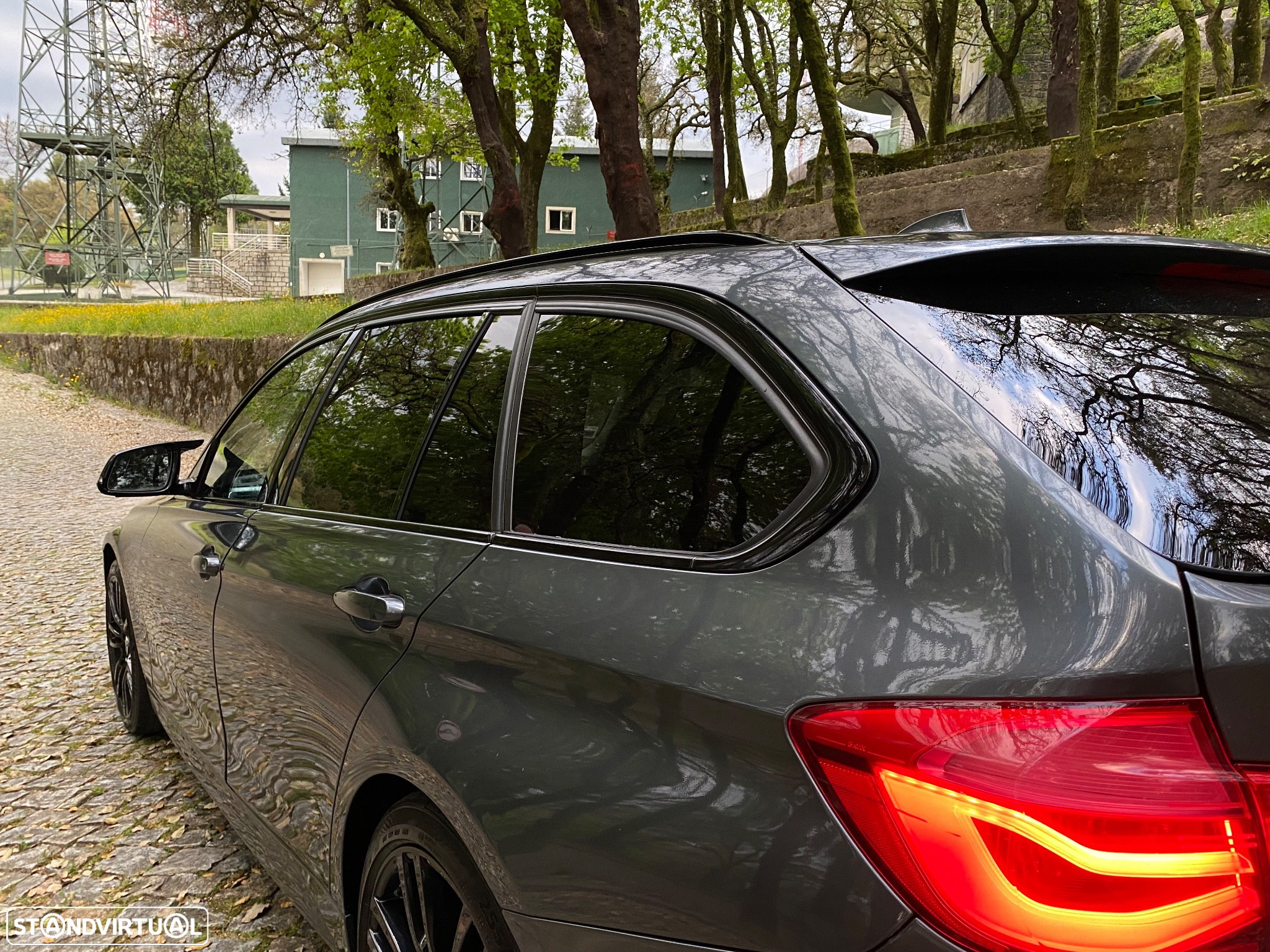 BMW 318 d Touring Pack M Auto - 11
