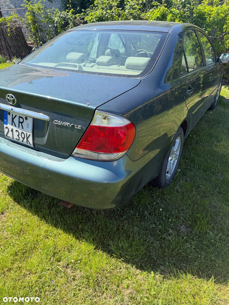 Toyota Camry 2.4 SE - 9