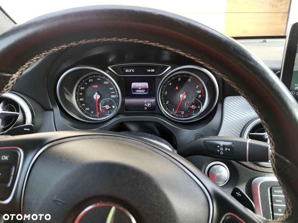 Mercedes-Benz CLA 250 7G-DCT - 4