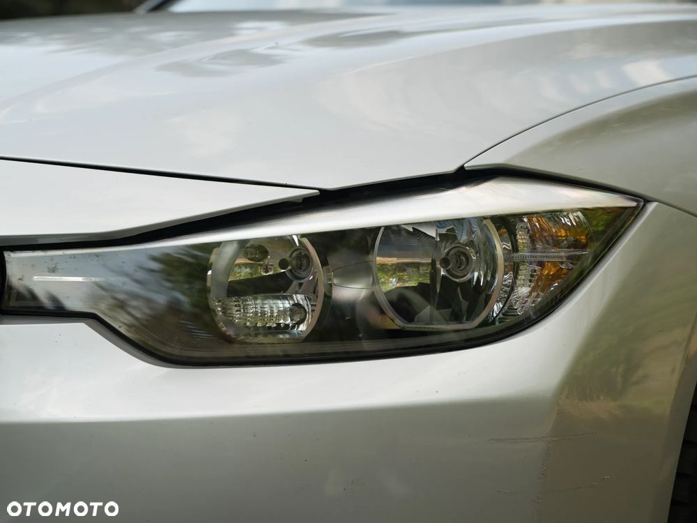 BMW Seria 3 318d - 7