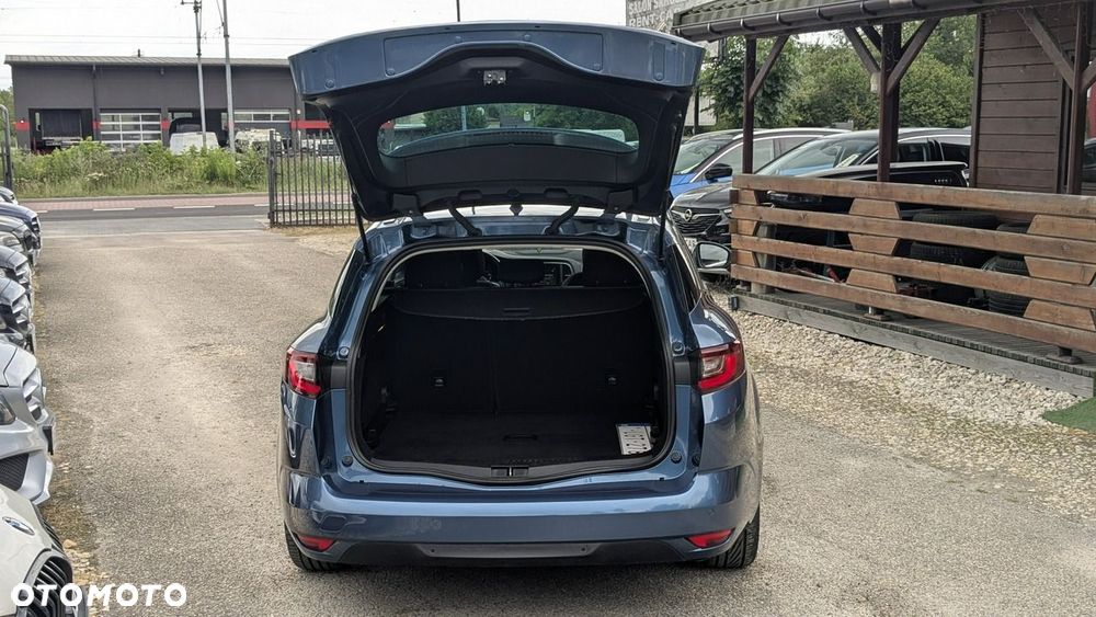 Renault Megane ENERGY TCe 130 EDC LIMITED - 31