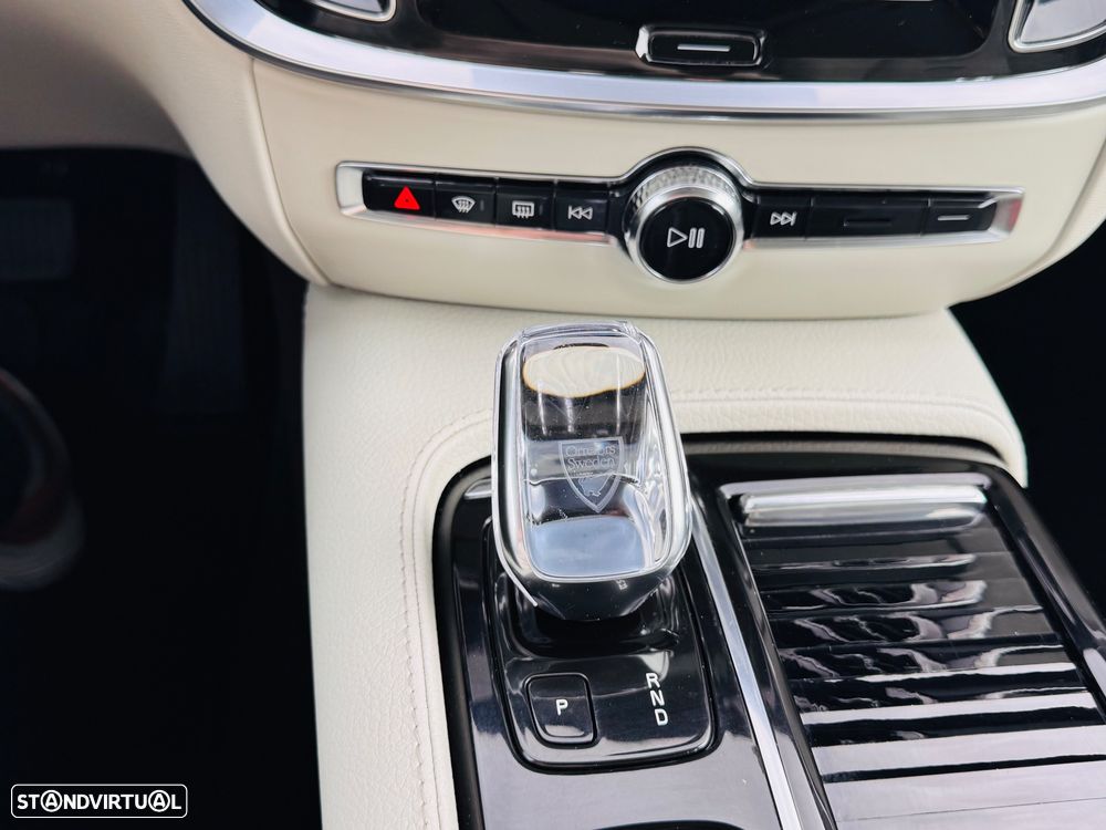 Volvo V60 2.0 T6 AWD TE Inscription Expression - 28