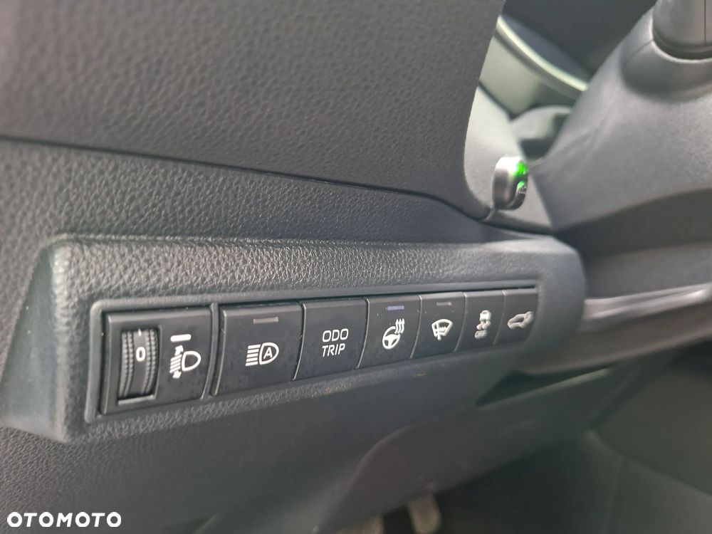 Toyota Corolla 2.0 Hybrid GR Sport - 16