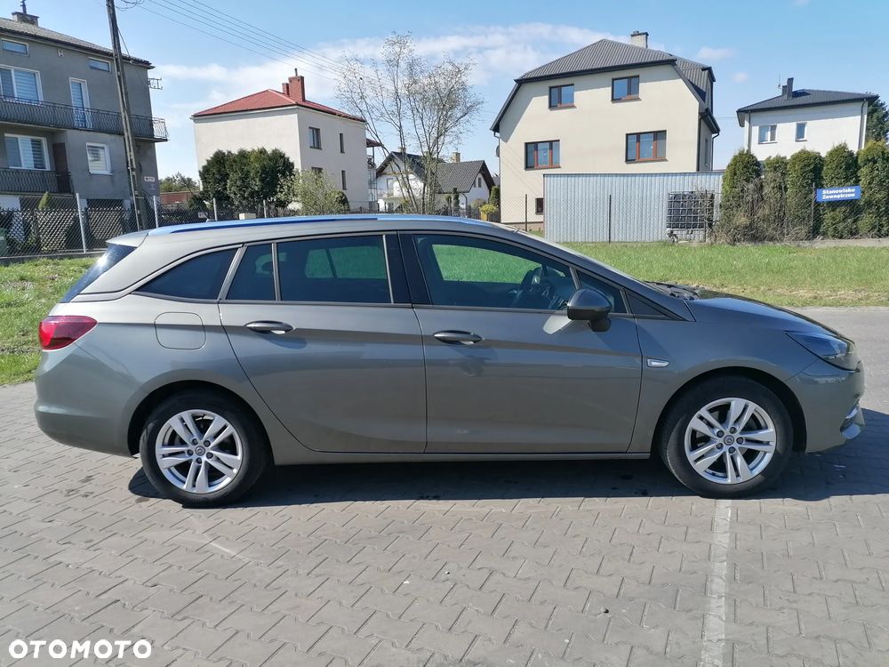 Opel Astra 1.2 T GS Line S&S - 4