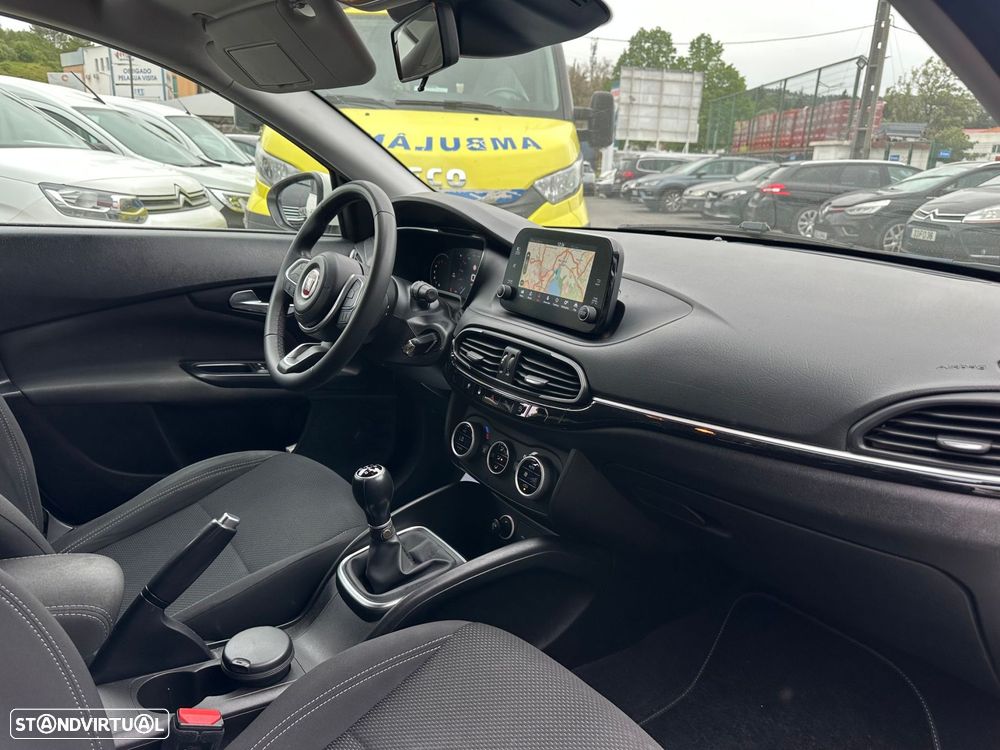 Fiat Tipo 1.3 M-jet Life - 17