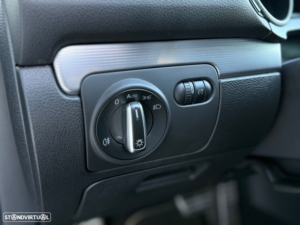 VW Golf 2.0 R DSG - 20