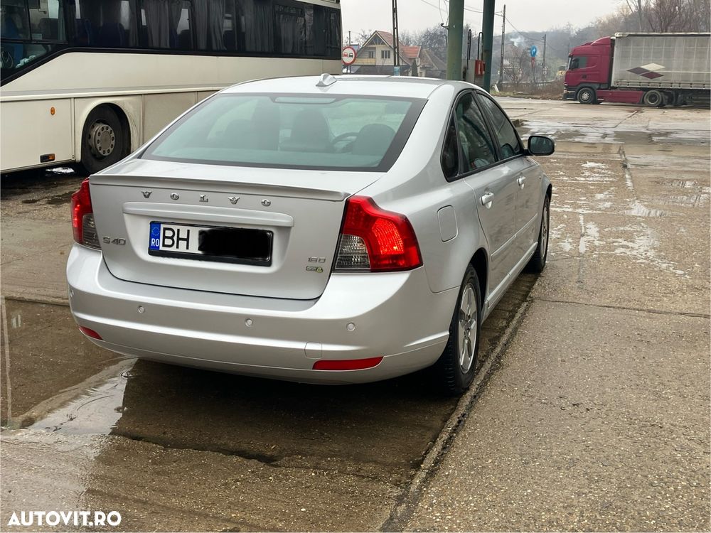 Volvo S40 1.6 D Momentum - 5