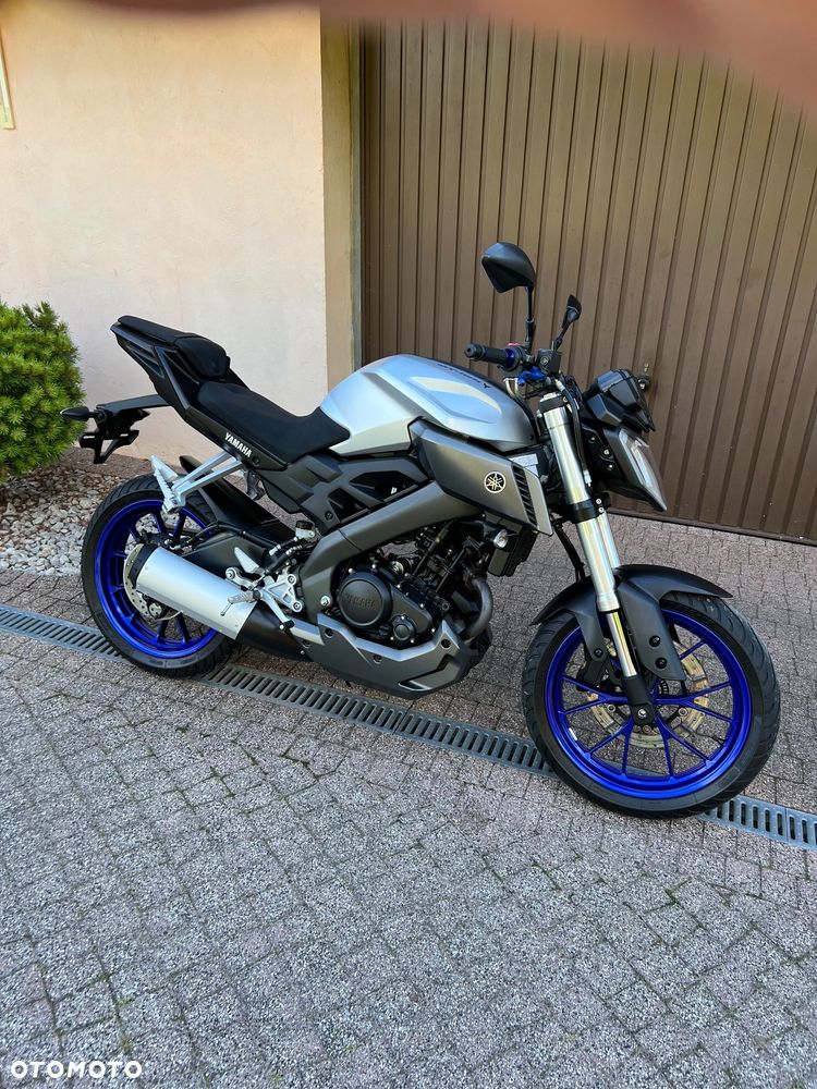 Yamaha MT - 2