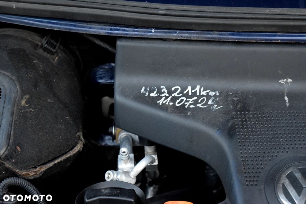 Volkswagen Multivan Standard - 26