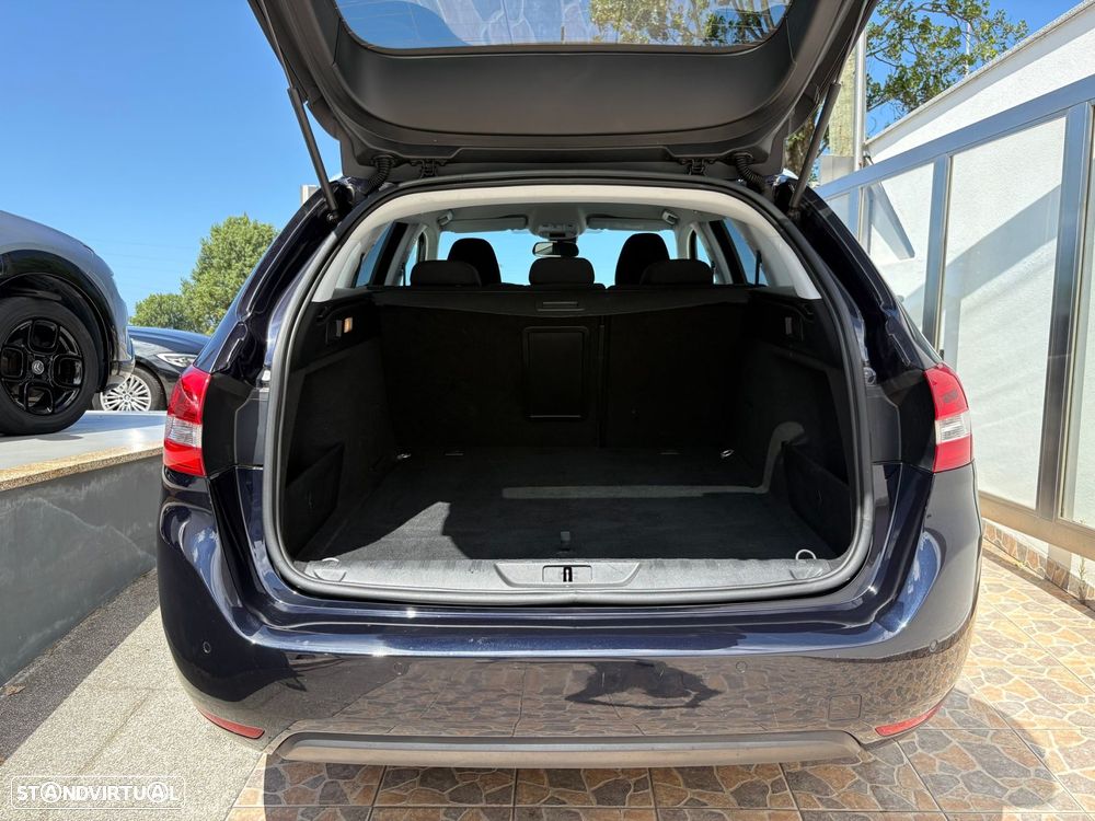 Peugeot 308 SW 1.2 PureTech Style - 5