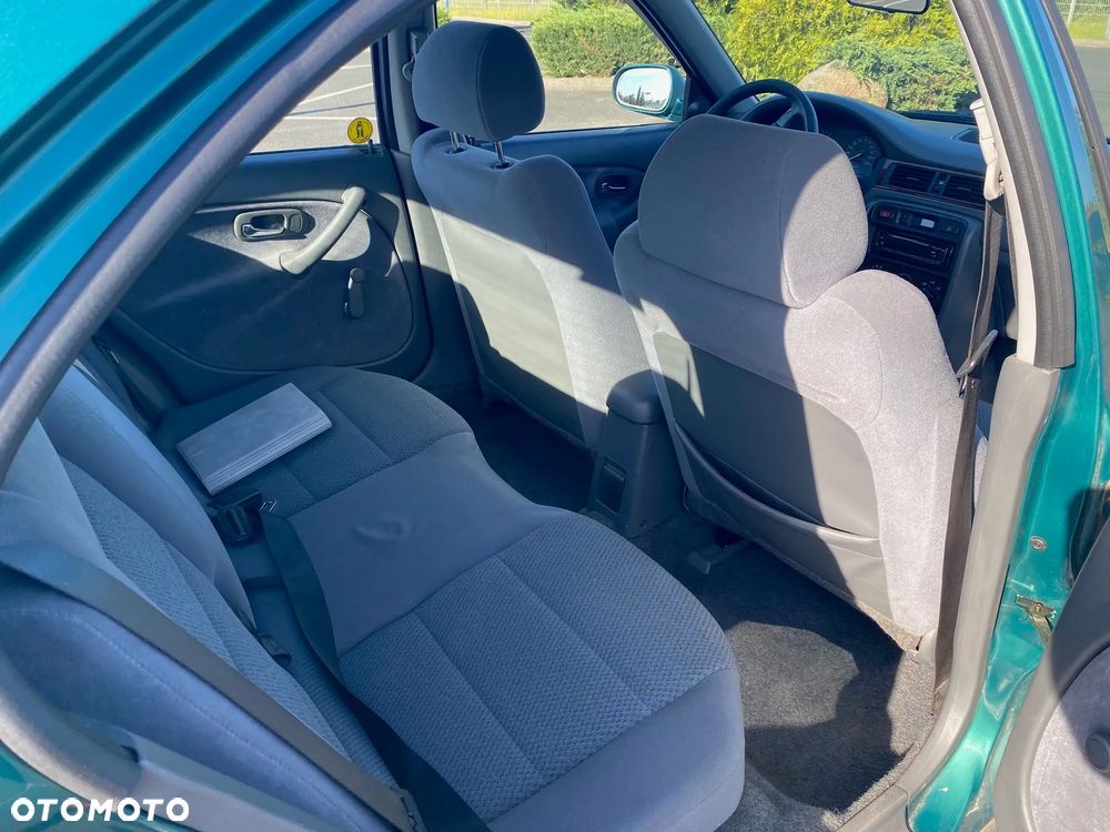 Honda Civic 1.4i - 14