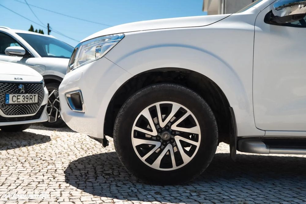 Nissan Navara 2.3 dCi CD 4WD N-Connecta - 14