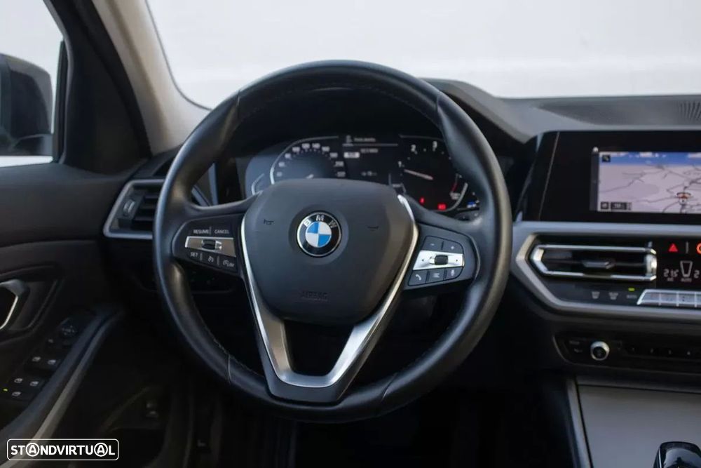 BMW 318 d Aut. Advantage - 13