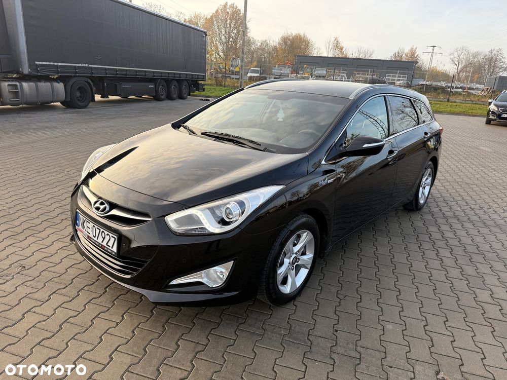 Hyundai i40 Kombi blue 1.7 CRDi Premium