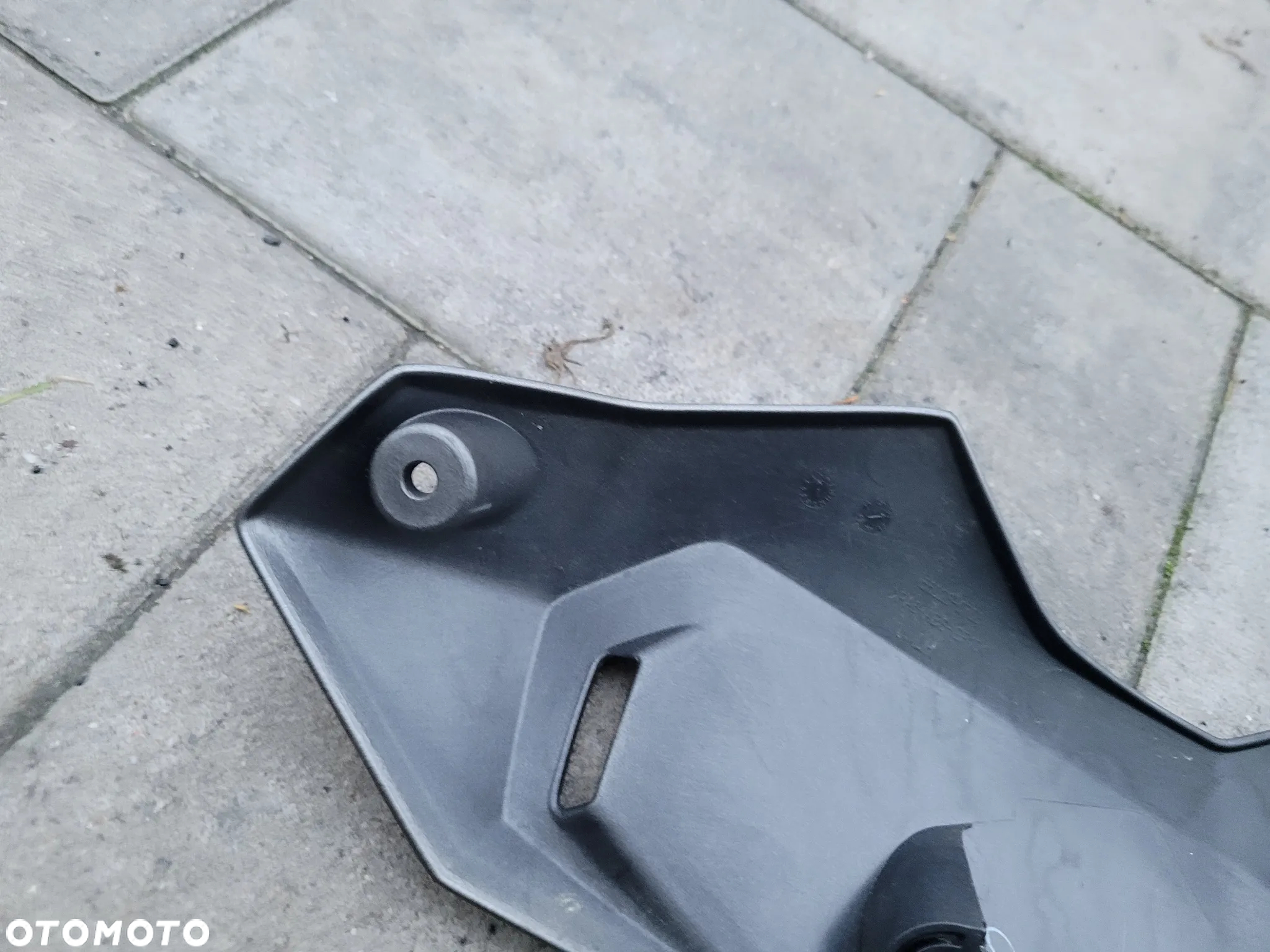 Owiewka, osłona, bok, boczek, pług Kawasaki Z900 Z 900 - 13