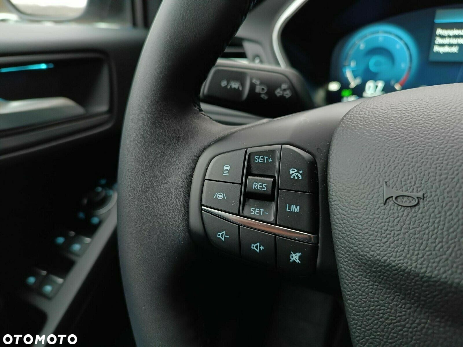 Ford Focus 1.5 EcoBlue Titanium X - 17