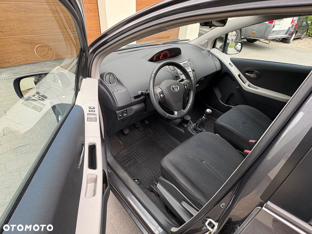 Toyota Yaris 1.33 VVT-i Life - 7
