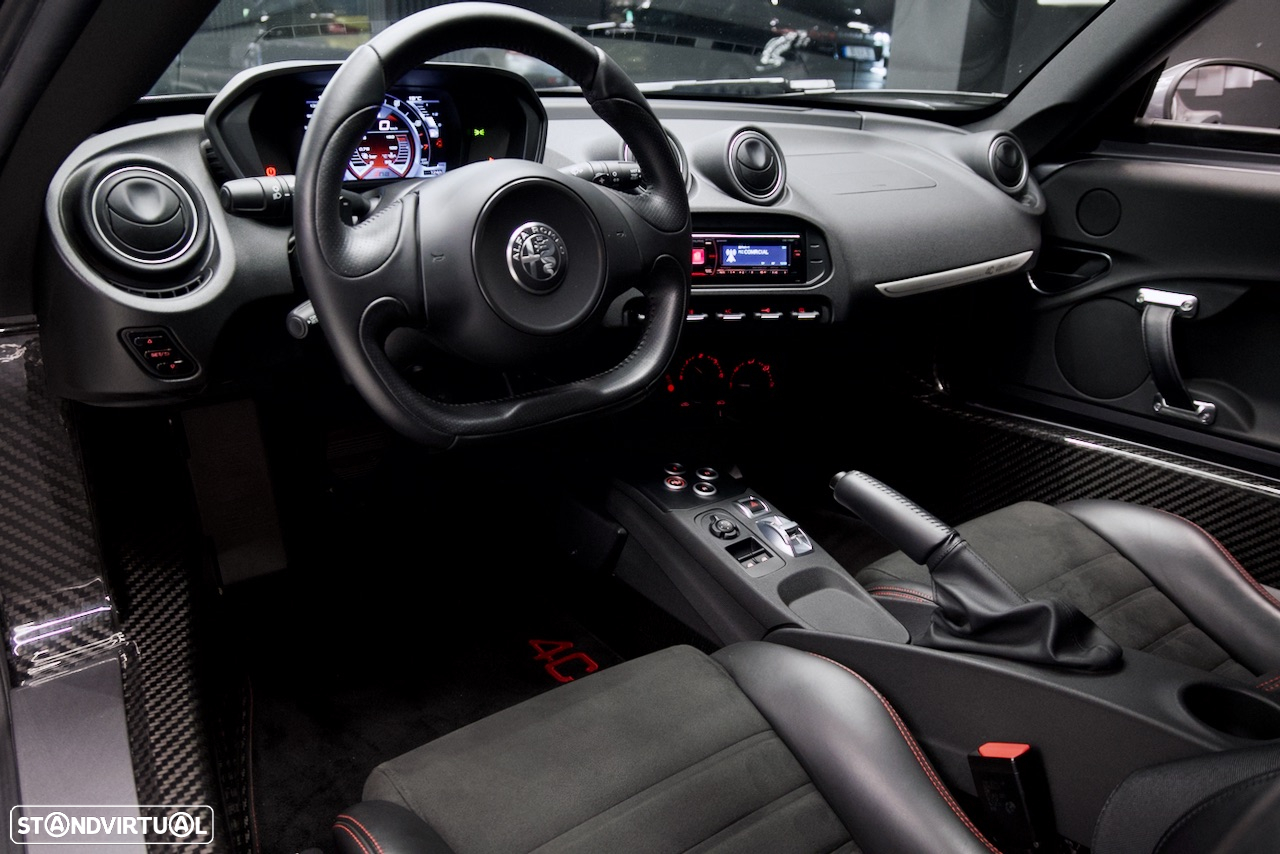 Alfa Romeo 4C 1750 TBi - 18